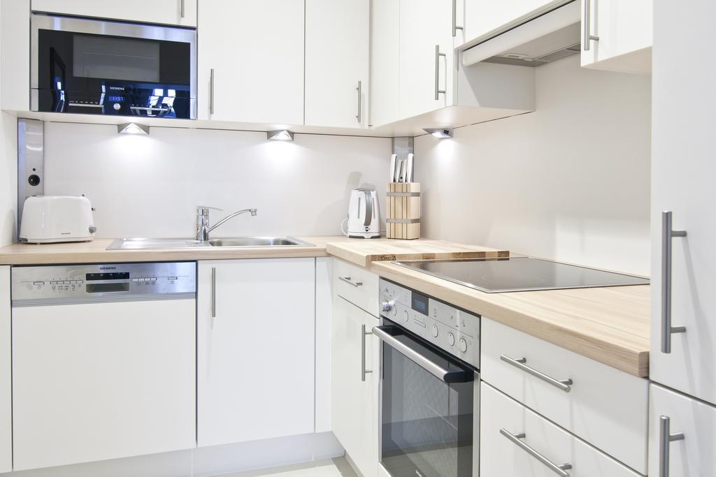 Heymi Apartments Oper เวียนนา ภายนอก รูปภาพ